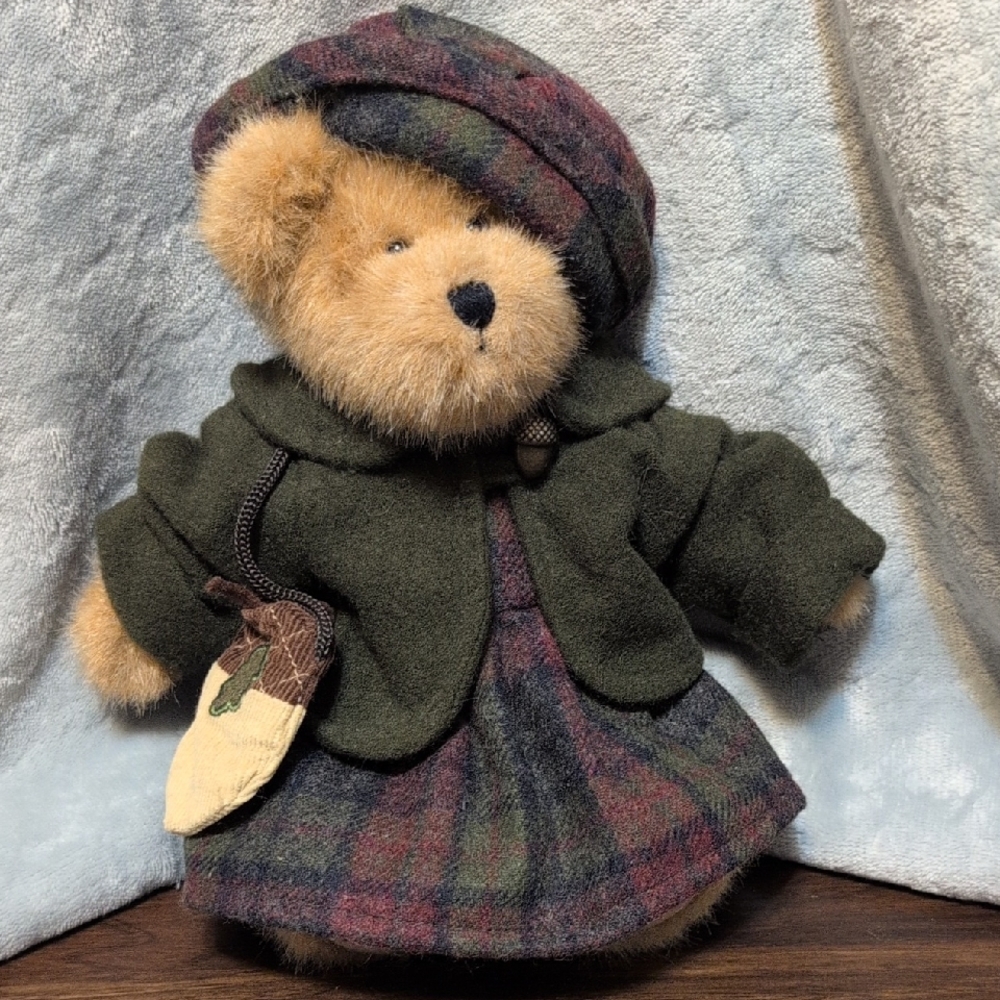 Boyds Bears "Kristen T. Oakley" Plaid Green and Brown Teddy Bear